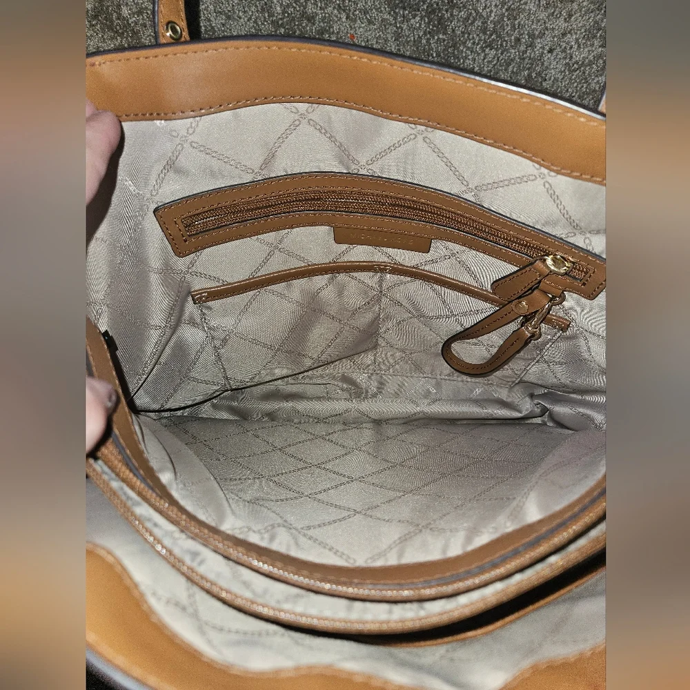 Michael Kors Orange, Tan & Cream Colorblocked Voyager East West Tote EUC - Picture 5 of 12